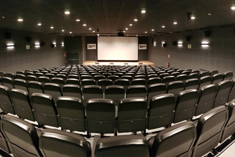 secuoya-studio-auditorium